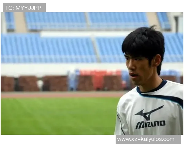 吕文君分享夺冠喜悦与恩师徐根宝合影重温崇明足球情怀 吕文君分享夺冠喜悦与恩师徐根宝合影重温崇明足球情怀